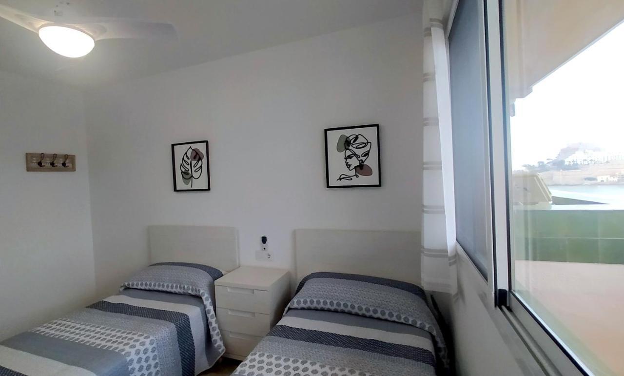 New! Peniscola Playa 1A Linea Apartment Luaran gambar